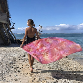 Papeete Market Pareo Pink and Red Tahiti Escape
