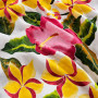 Großer weißer Pareo mit Blumenmuster, handbemalt